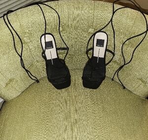 Dolce Vita Black  Sandals with Strappy Design